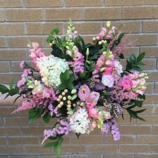 bouquet soft colors florist's choice