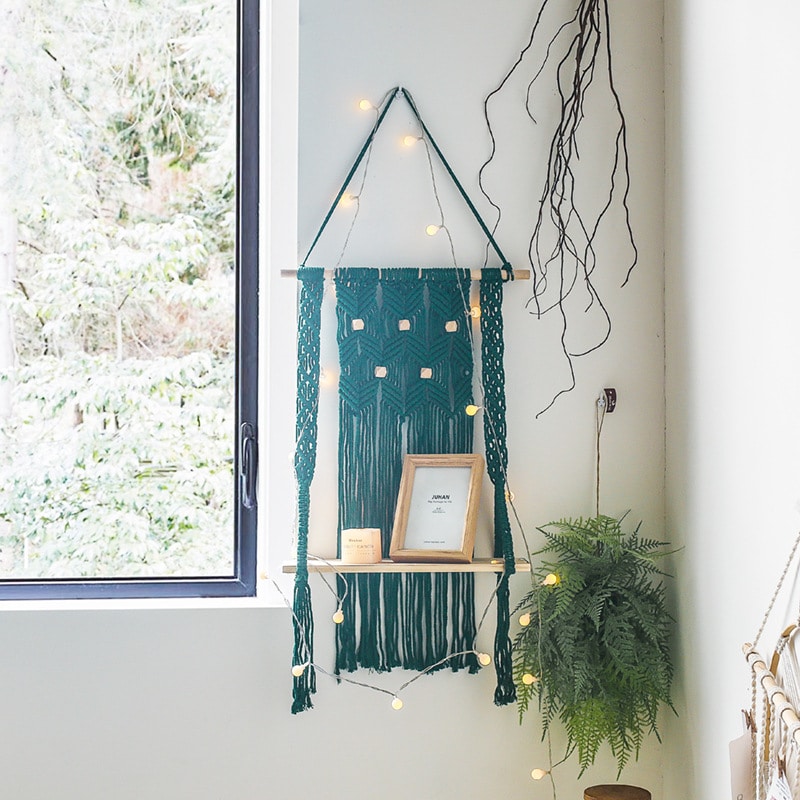 Diamond macrame